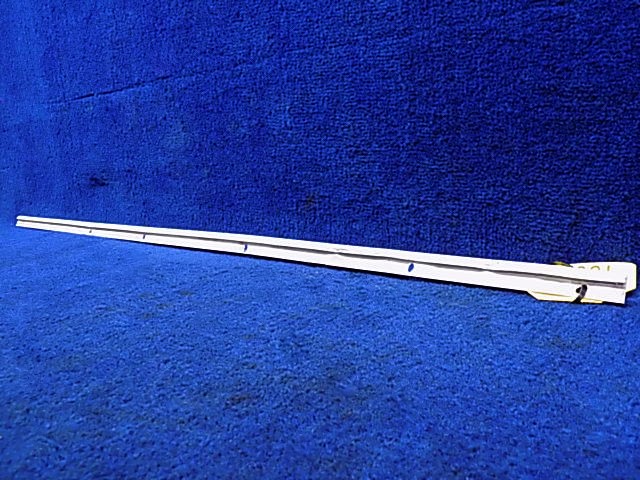 0423008-5 Cessna - STIFFENER USE ON UPPER SIDE RH TIP or LOWER LH TIP
